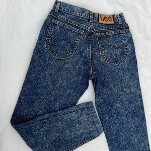 Vintage stonewashed Lee denim jeans size 29